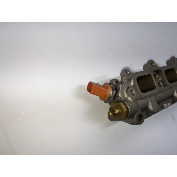 Flauta Dos Bicos Injetores Audi A1 1.4 T 2012