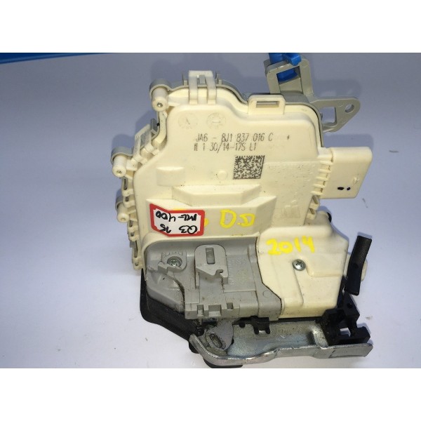 Fechadura De Porta Audi Q3 2015 Dianteira Direita 8j1837016c