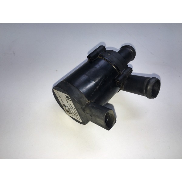 Bomba De Água Auxiliar Vw Passat Cc 2011 1k0965561b