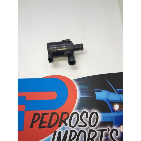 Bomba De Água Auxiliar Vw Passat Cc 2011 1k0965561b