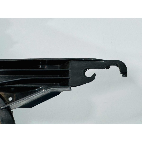 Farol Esquerdo Quebrado Chevrolet Equinox 2023 84949300 Esquerdo