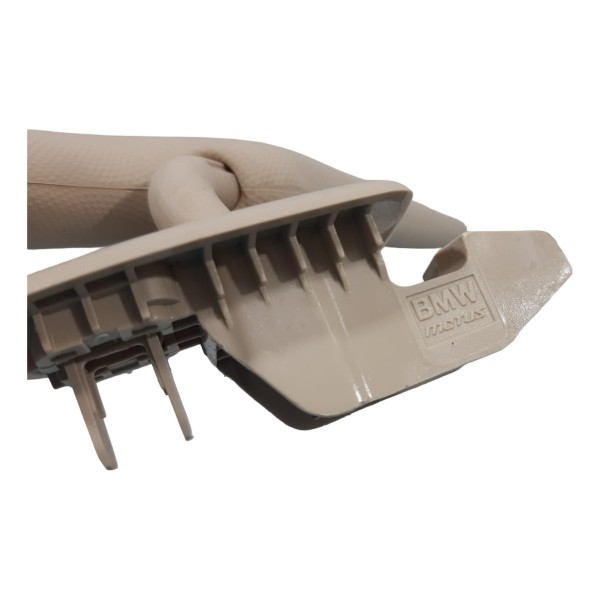 Quebra Sol Lado Esquerdo Bmw 320i Gp Sport 2022