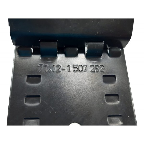 Calço Trava Do Pneu Bmw 320i Gp Sport 2022 Preto