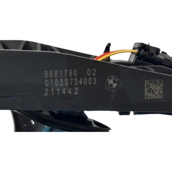 Maçaneta Dianteira Direita Bmw 320i Gp Sport 2022 - Dianteira