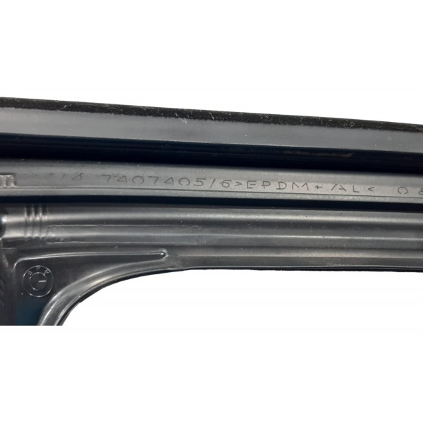 Canaleta Traseira Direita Bmw 320i Gp Sport 2022