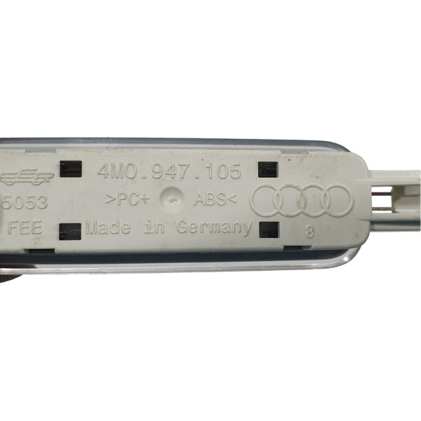 Luz De Cortesia Audi A5 2.0 Tfsi 2019  4m0947105