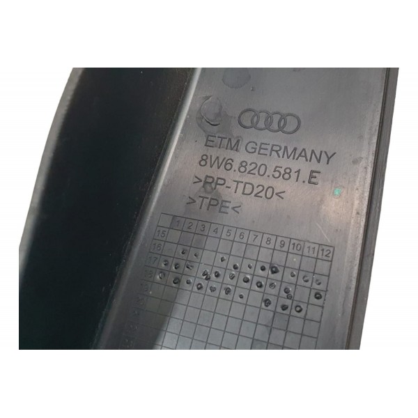 Moldura Para-lama Dianteiro Esquerdo Audi A5 2.0 Tfsi 2019