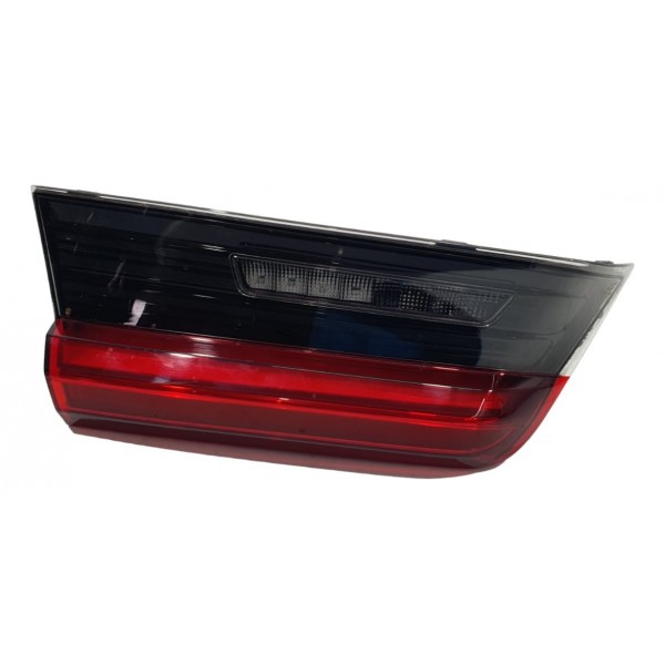 Lanterna Tampa Traseira Esquerda Bmw 320i M Sport 2022 Esquerdo Vermelho