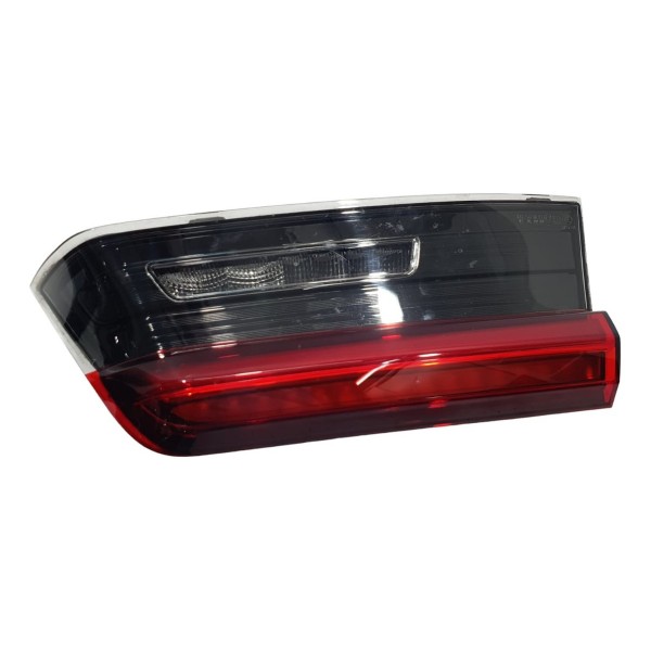 Lanterna Tampa Traseira Direita Bmw 320i M Sport 2022 Direito Vermelho