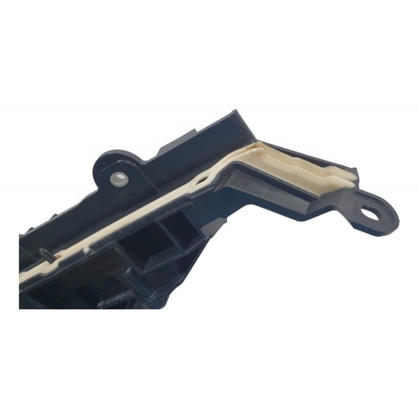 Suporte Guia Direito Motor Bmw 320i M Sport 2022