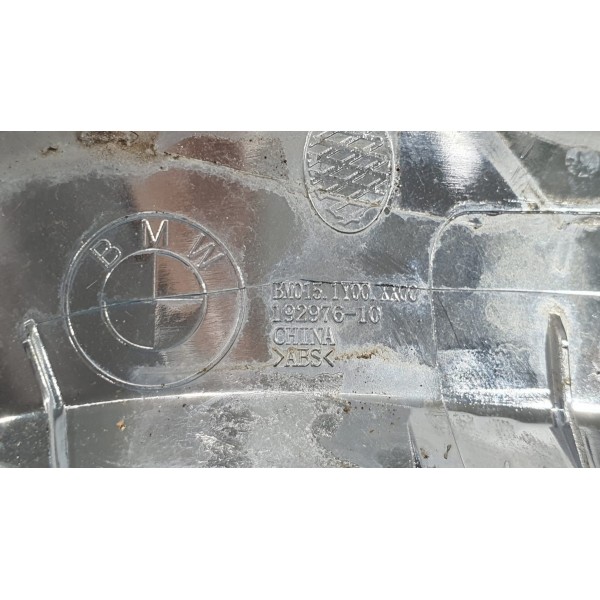 Moldura Cromada (arranhada) Bmw 320i M Sport 2022   Prata