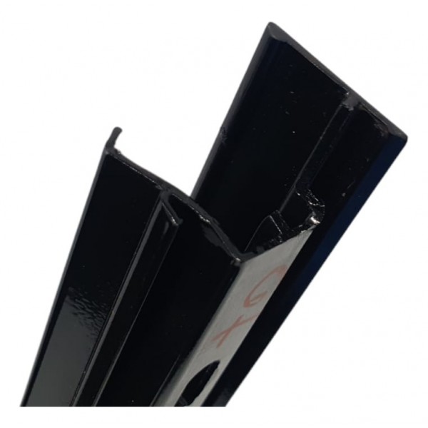 Guia Vidro Porta Traseira Direita  Bmw 320i M Sport 2022 Preto