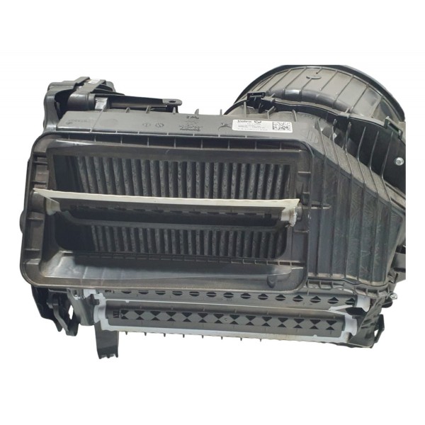 Caixa De Ventilação Bmw 320i M Sport 2022