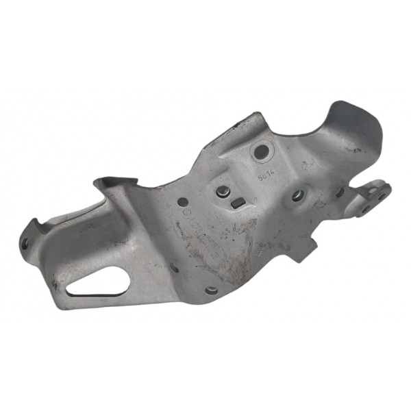 Suporte Proteção Bomba Combustível Mercedes S63 Amg Coupe 15