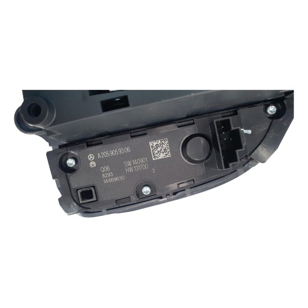 Comandos Multimídia Mercedes C180 2019