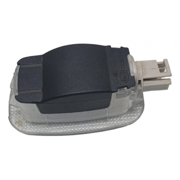 Luz De Cortesia Mercedes C180 2019