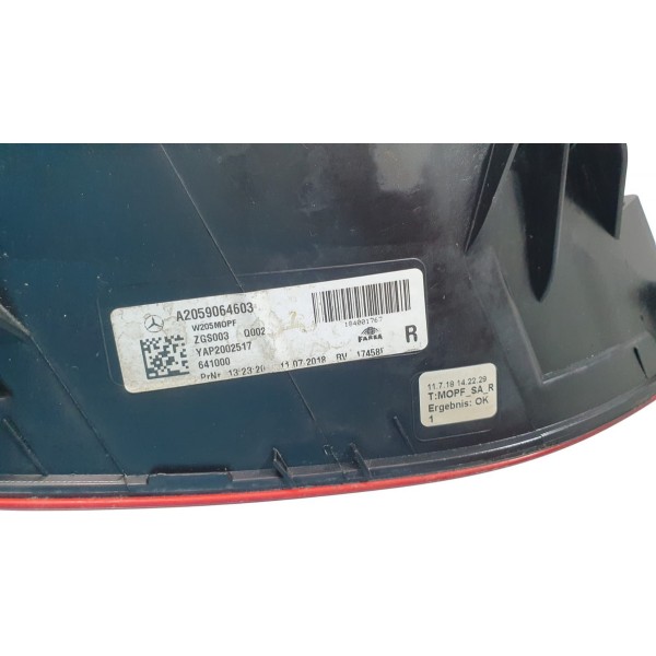 Lanterna Traseira Direita Mercedes C180 2019 Direito Vermelho