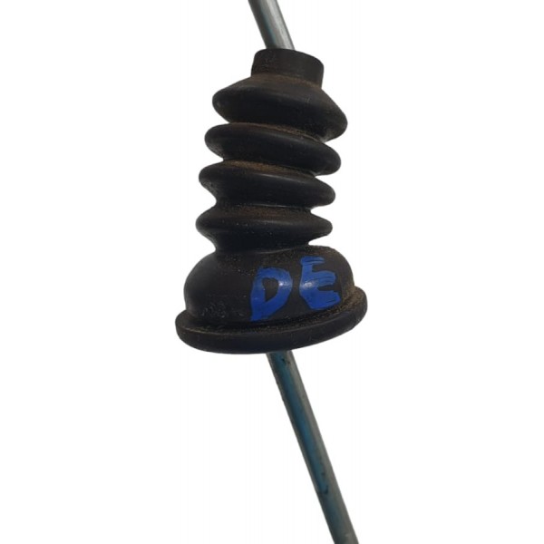 Pino Trava Porta Dianteira Esquerda Mercedes C180 2019