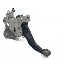 Pedal Freio Estacionamento Toyota Corolla Cross Hybrid 2023